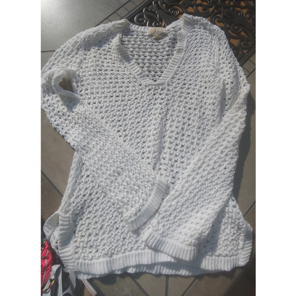 Like new Micheal Kors Knit pullover!